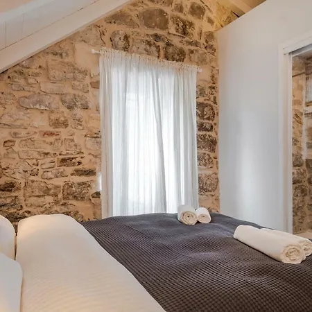 No.5 Luxury Apartment Split