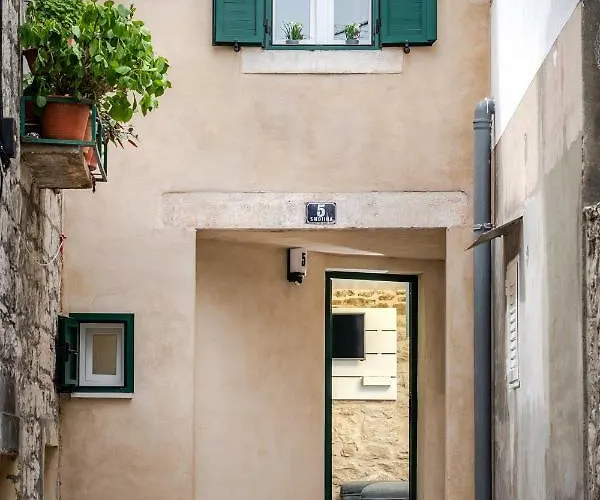 No.5 Luxury * ספליט